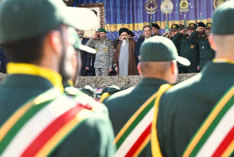 تصاویر/ مراسم گرامیداشت روز ارتش جمهوری اسلامی ایران در ارومیه