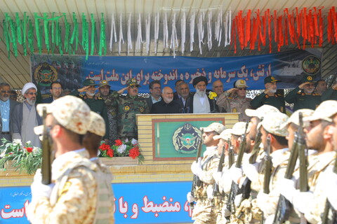 مراسم گرامیداشت روز ارتش در اهواز