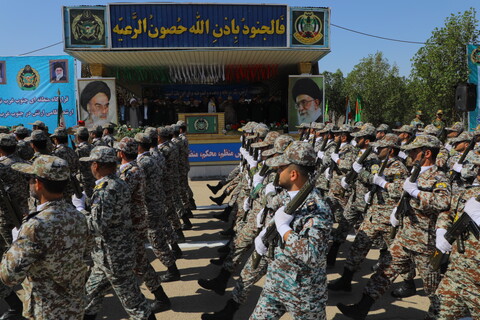 مراسم گرامیداشت روز ارتش در اهواز