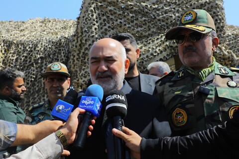 مراسم گرامیداشت روز ارتش در اهواز