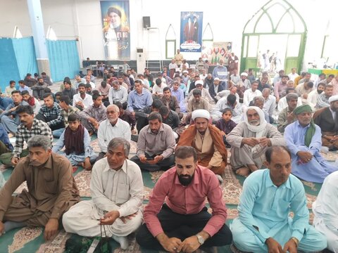 تصاویر/ اقامه نماز جمعه ریگان