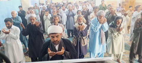 تصاویر/ اقامه نماز جمعه جازموریان