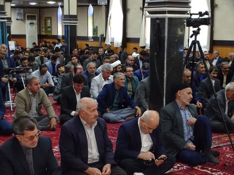 تصاویر/ آیین عبادی سیاسی نماز جمعه چهاربرج