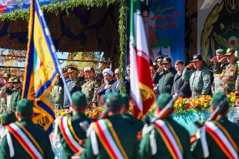 تصاویر/ رژه روز ارتش در تبریز