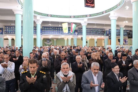 تصاویر/ اقامه نماز جمعه شهرستان تکاب