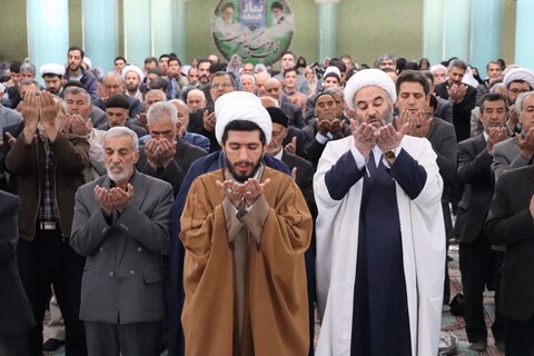 تصاویر/ اقامه نماز جمعه شهرستان تکاب