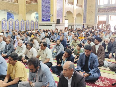 تصاویر/ اقامه نماز جمعه بم