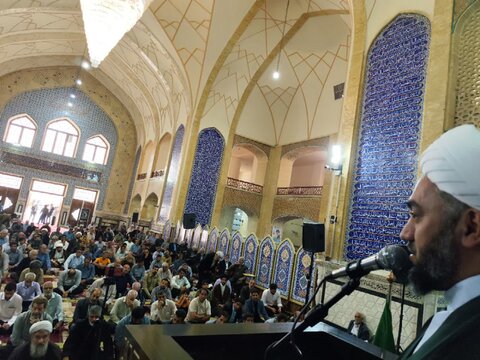 تصاویر/ اقامه نماز جمعه بم