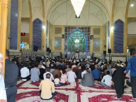 تصاویر/ اقامه نماز جمعه بم