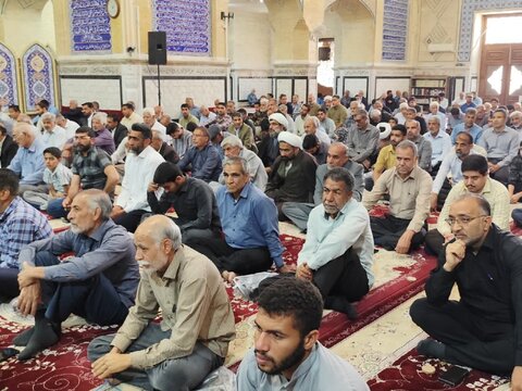 تصاویر/ اقامه نماز جمعه بم