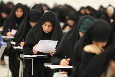 تصاویر/ آزمون ورودی سال تحصیلی 1405-1404 جامعه الزهرا سلام‌الله‌علیها در سطوح تحصیلی 3 و 4