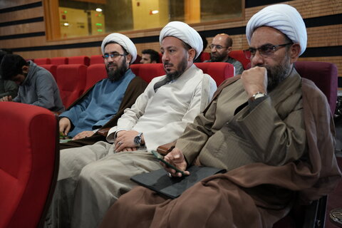 تصاویر/ برگزاری جلسه دیدار طلاب حوزه علمیه استان تهران با آیت الله اعرافی