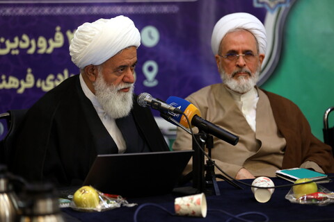 تصاویر/ اجلاسه منتخبین و رابطین تبلیغی حوزه علمیه استان تهران