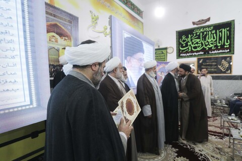 تصاویر/ مراسم عمامه گذاری و تجلیل از طلاب حوزه علمیه سفیران هدایت بیرجند