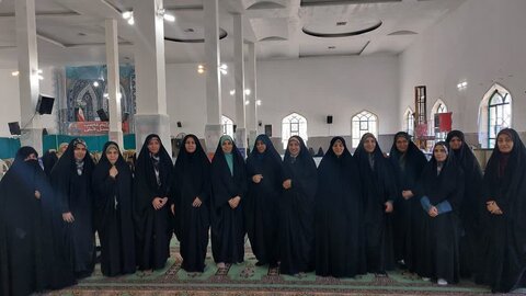 تصاویر/برگزاری آزمون زندگی با آیه‌ها با حضور طلاب موسسه آموزش عالی ریحانة الرسول ساوه