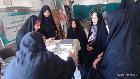 تصاویر/برگزاری آزمون زندگی با آیه‌ها با حضور طلاب موسسه آموزش عالی ریحانة الرسول ساوه