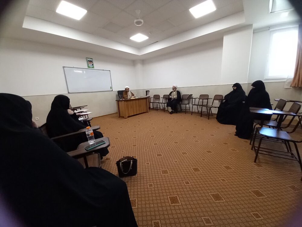 برگزاری پیش‌نشست همایش «توحید محوری و تمدن نوین اسلامی در اندیشه معاصر» در یزد