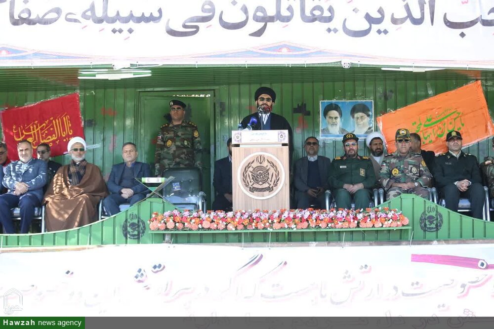 تصاویر/ رژه روز ارتش در زنجان