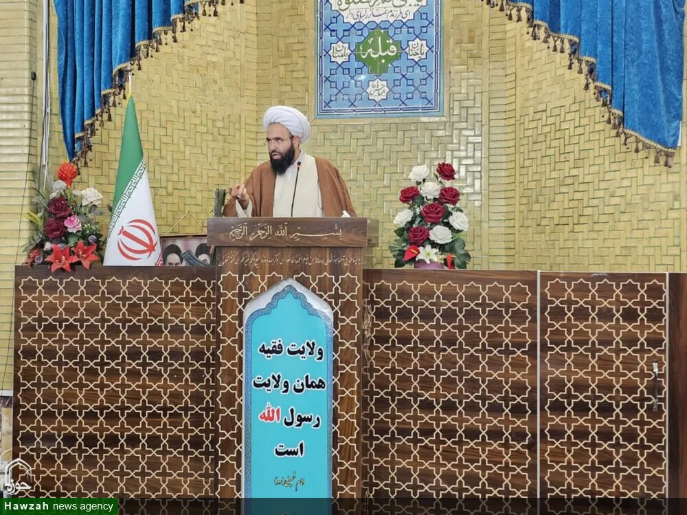 ارتش و سپاه سد محکم امنیت کشور است