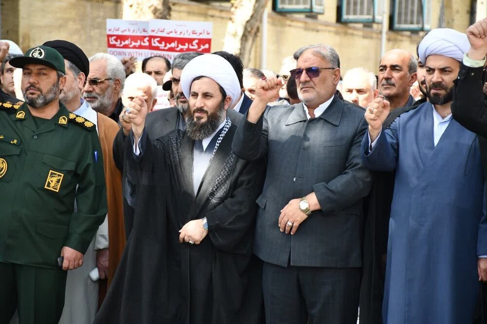 تصاویر/  راهپیمایی جمعه های خشم و حمایت از زنان و کودکان مظلوم غزه در خوی