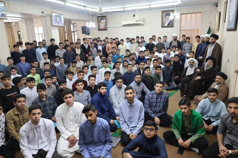 تصاویر/دیدار طلاب جدید الورود مدارس علمیه استان خوزستان با آیت‌ الله موسوی جزایری