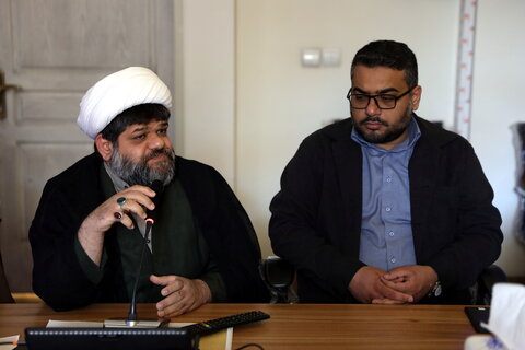 تصاویر/نشست رئیس مرکز فعالیت های دینی شهرداری تهران با آیت الله اعرفی