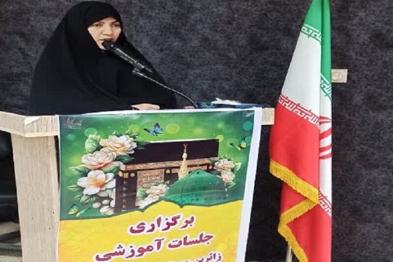 جلسات توجیهی ویژه بانوان زائر حج تمتع کاروان سلسله و دلفان برگزار شد+تصاویر