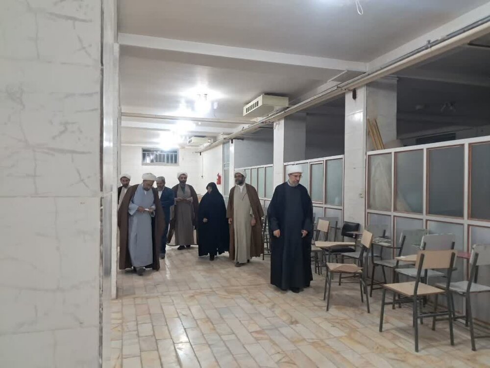 بازدید مسئولان مرکز مدیریت حوزه‌های علمیه خواهران از مدارس علمیه حضرت زهرا(س) میبد