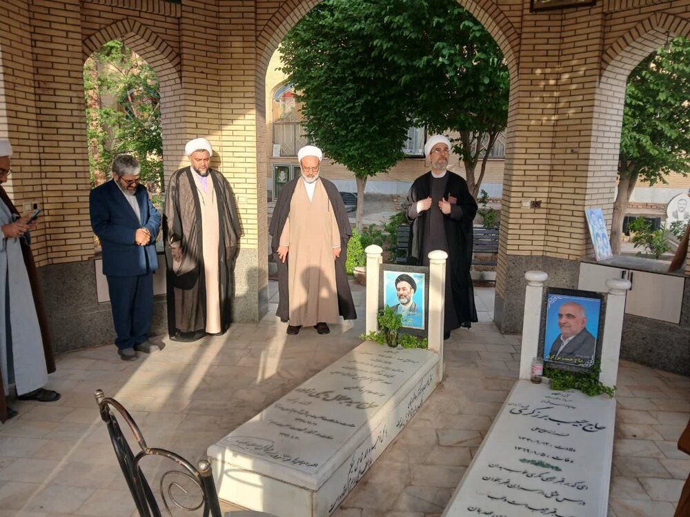 مدیر حوزههای علمیه خواهران کشور در میبد/ برنامههای ویژه و ادای احترام به شخصیتهای علمی و شهدای گرانقدر