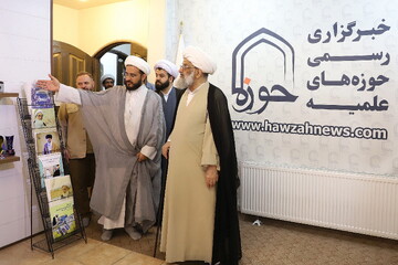 تصاویر/ بازدید آیت الله ملکوتی از خبرگزاری حوزه