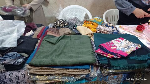نمایشگاه عرضه پوشاک و مواد غذایی کالا در مدرسه علمیه الزهرا س بوشهرباهدف ۵درصد سوددهی متعلق به مردم غزه