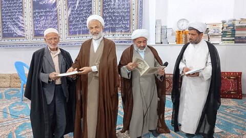 تصاویر/ تجلیل از خادمین مسجد در آبپخش