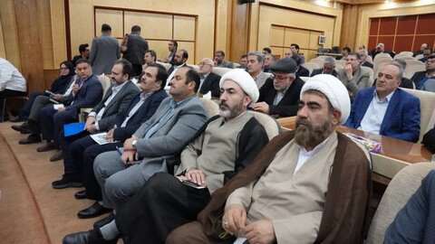 تصاویر /  جلسه شور ای اداری استان با حضور نماینده ولی فقیه در استان قزوین