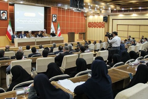 تصاویر /  جلسه شور ای اداری استان با حضور نماینده ولی فقیه در استان قزوین