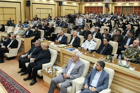 تصاویر /  جلسه شور ای اداری استان با حضور نماینده ولی فقیه در استان قزوین