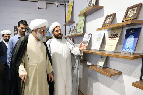 بازدید آیت الله ملکوتی از خبرگزاری حوزه