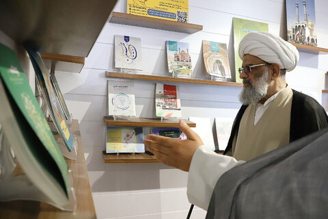 بازدید آیت الله ملکوتی از خبرگزاری حوزه