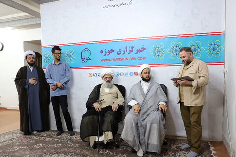 بازدید آیت الله ملکوتی از خبرگزاری حوزه