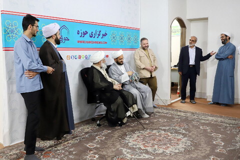 بازدید آیت الله ملکوتی از خبرگزاری حوزه