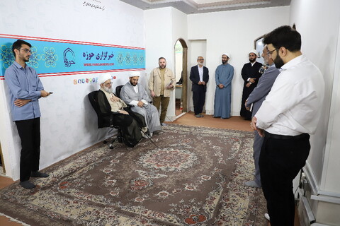 بازدید آیت الله ملکوتی از خبرگزاری حوزه