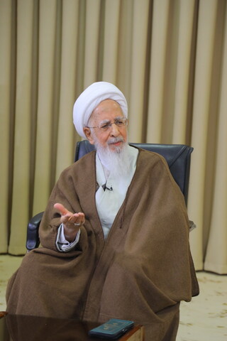 تصاویر /  دیدار نماینده ولی فقیه در امور حج و زیارت با آیت الله العظمی جوادی آملی