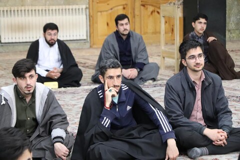 تصاویر/ جلسه اخلاق در حوزه علمیه بناب