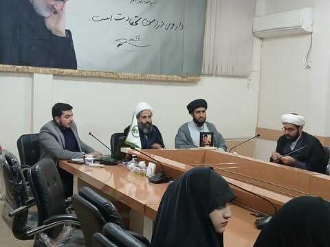 مقاومت، گفتمان زنده انقلاب است/حوزویان و دانشگاهیان باید کنشگر میدانی باشند