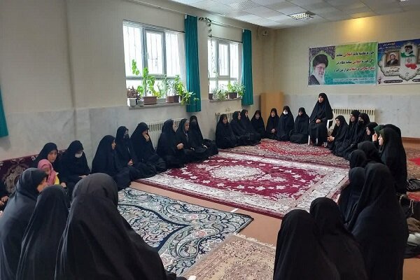 نشست ستاد پذیرش در مدرسه علمیه خواهران مشگین‌شهر برگزار شد+عکس