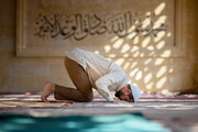 ¿Podemos no rezar y sustituirlo con dhikr (recitaciones) y la lectura del Corán?