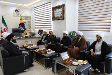 تصاویر/ دیدار مدیران حوزوی کردستان با فرمانده جدید سپاه بیت المقدس