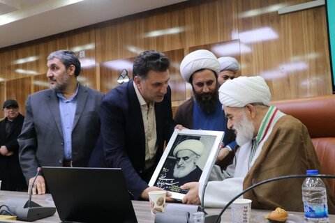 تصاویر/ یین نکوداشت حجت‌الاسلام و المسلمین شیخ جابر فاضلی در خوی