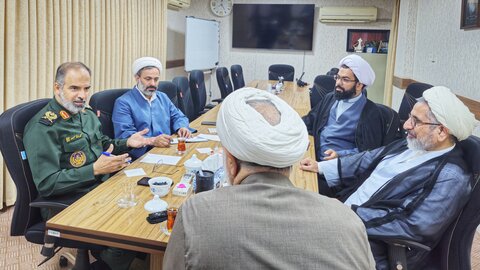 تصاویر/ دیدار سردار موحد با حجت‌الاسلام و المسلمین ملکی