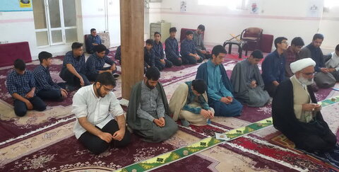 تصاویر جشن تکلیف دانش‌آموزان مدرسه شهید متولی نوش‌آباد