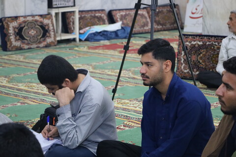 تصاویر/ درس اخلاق طلاب مدرسه علمیه النبی(ص) بندرعباس